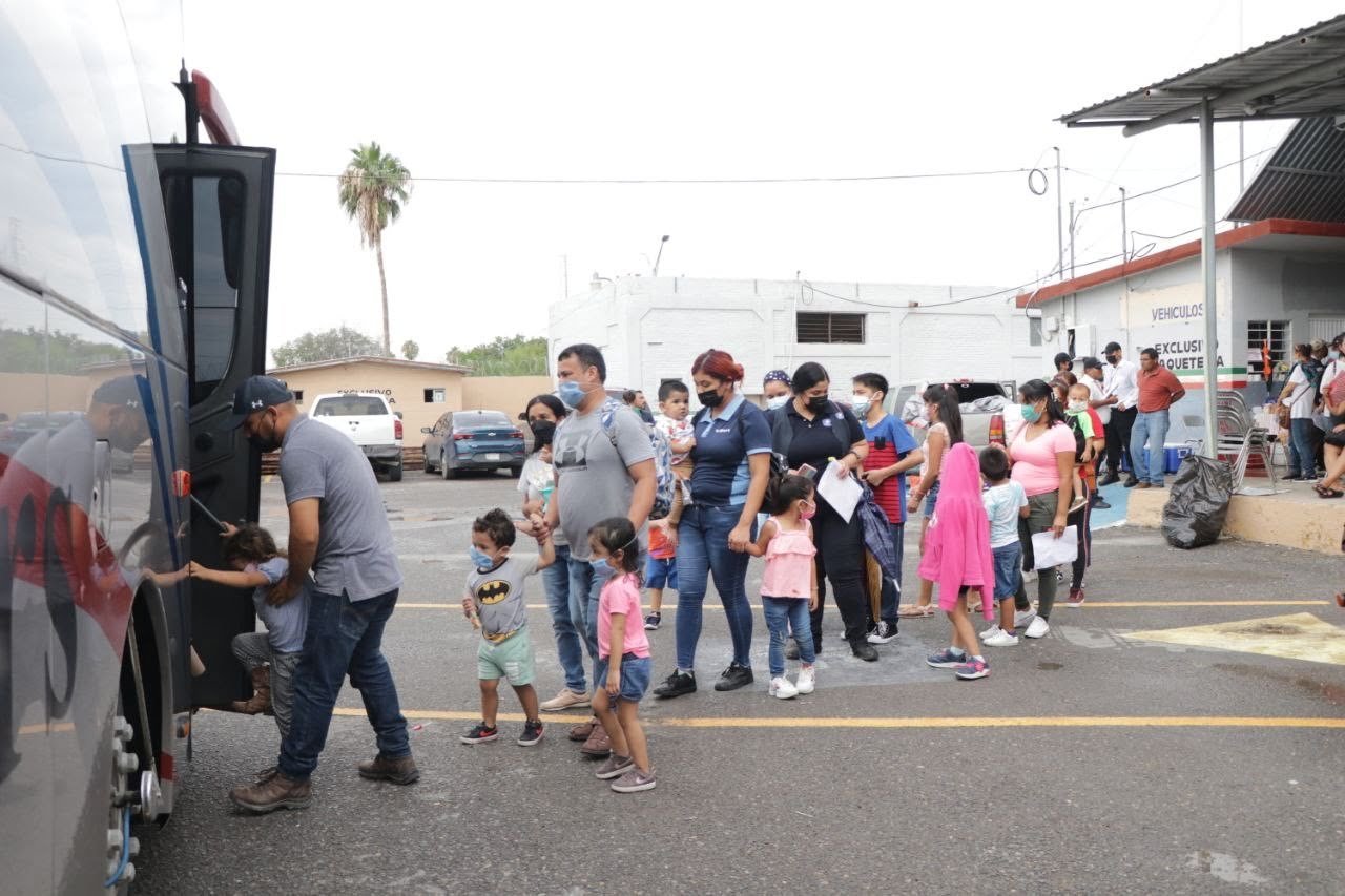 Habrá vacunación contra Covid, sólo los jueves