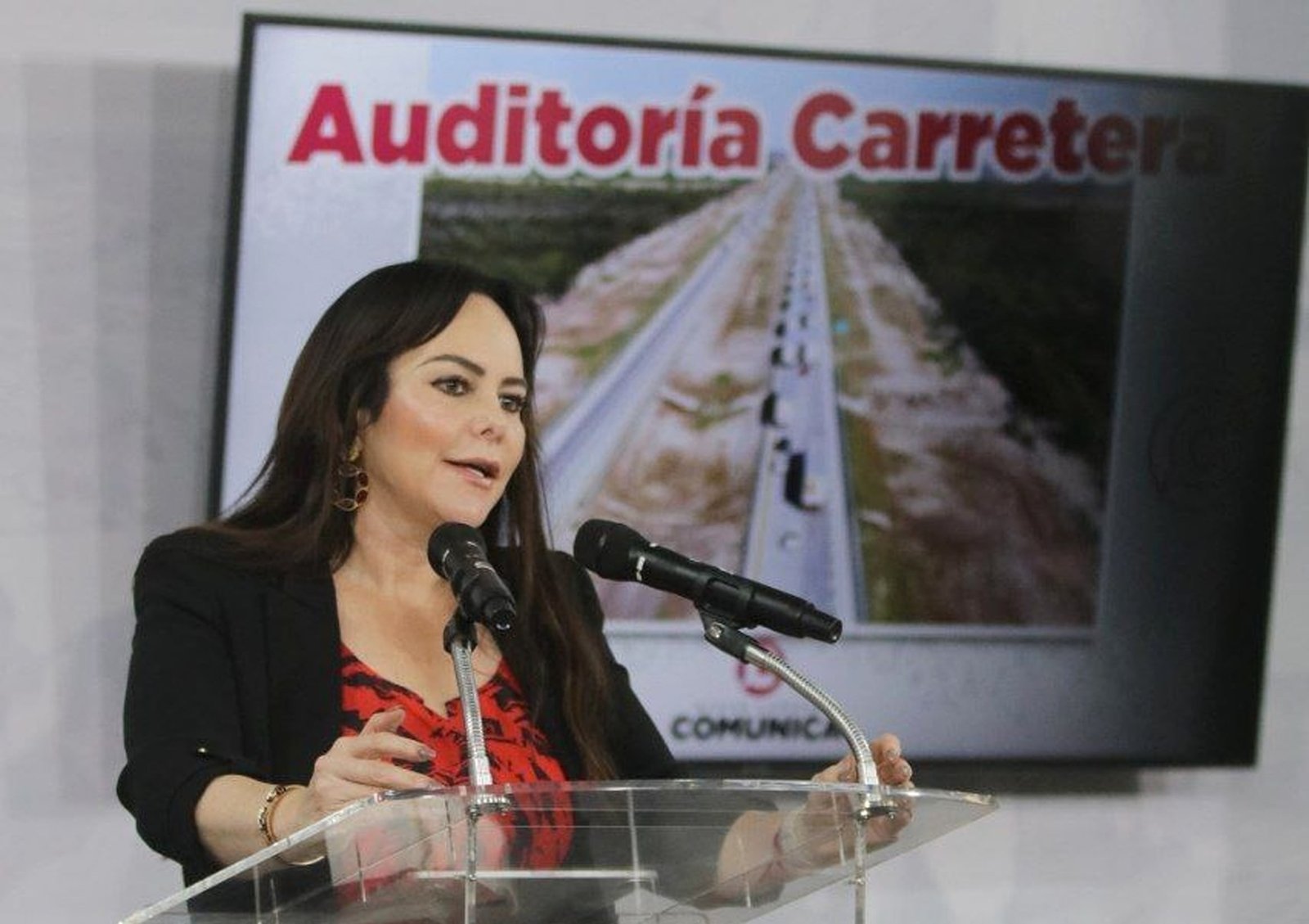 Buscan revertir concesión de autopista