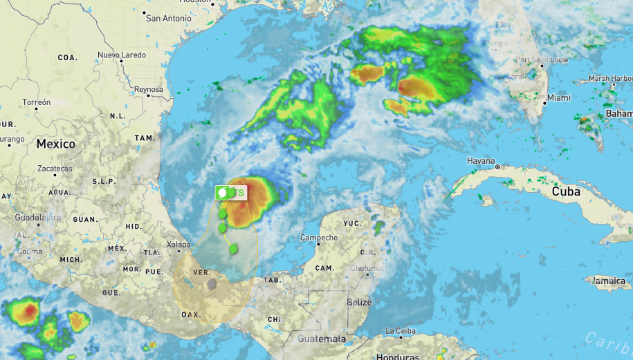 Tormenta tropical Karl apunta a Veracruz