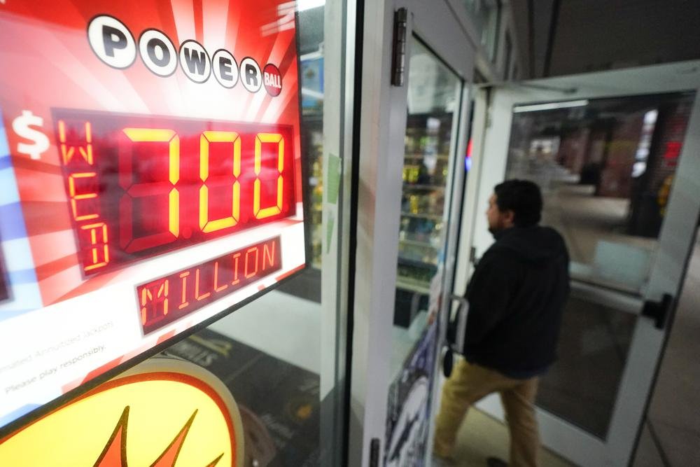 Lotería de EU tiene premio de 800 millones de dólares