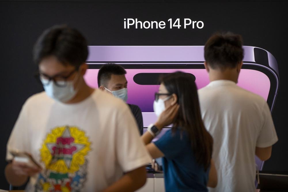 ¿Quiere un iPhone Pro?… ¡Se va a tardar!