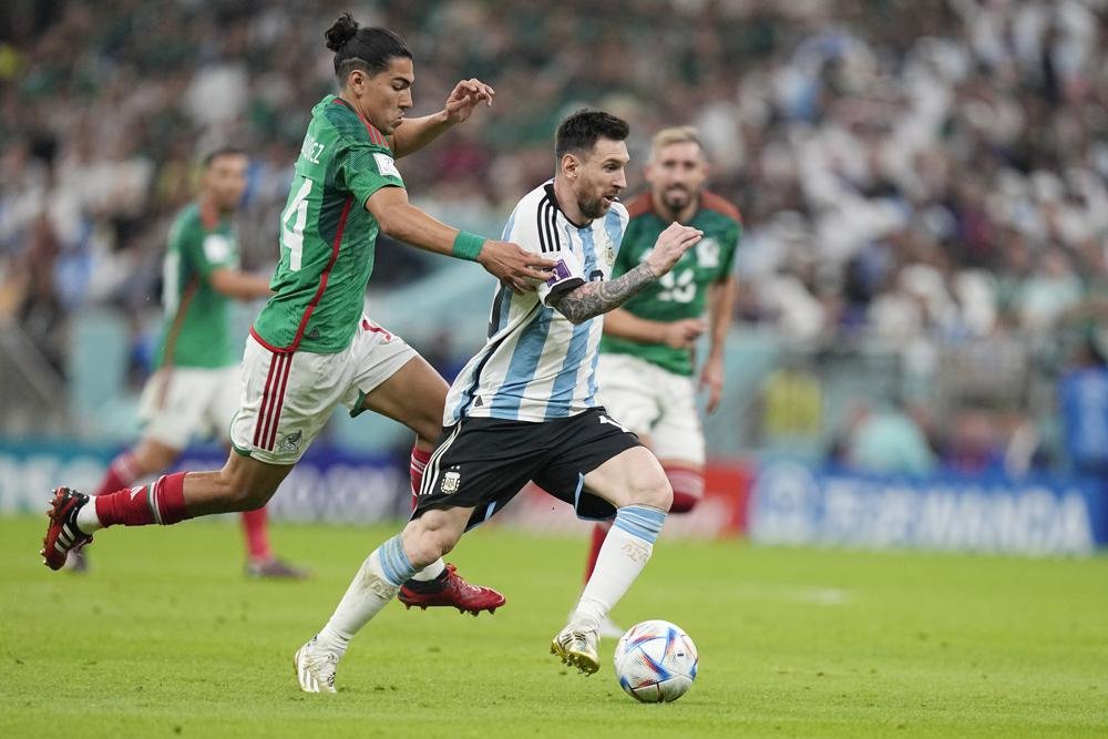 Lidera Messi triunfo argentino sobre México
