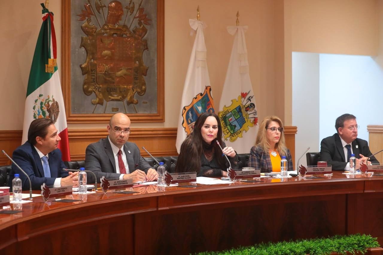 Presentan avance de obras en NLD