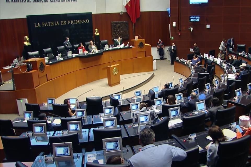 Aprueban ampliar vacaciones en México