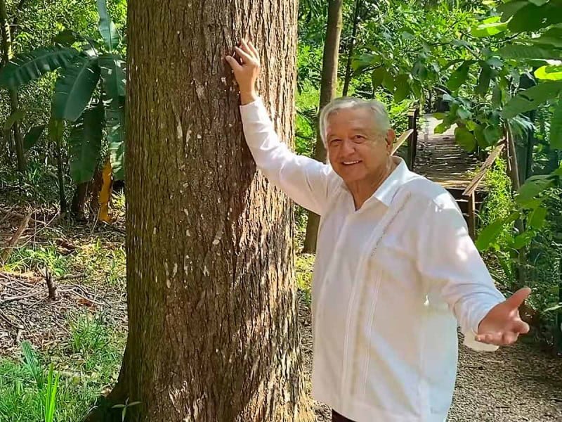 Festeja AMLO su cumpleaños 69