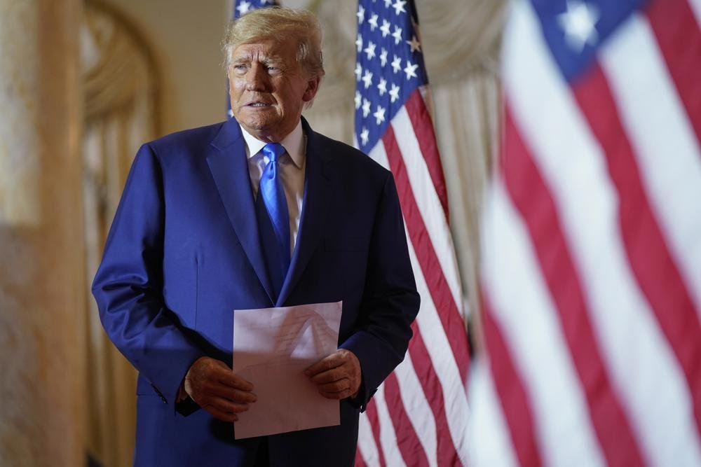 Anunciará Trump esta noche su campaña