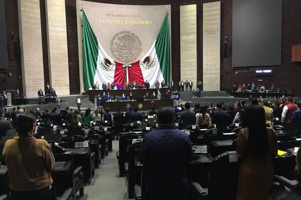 Aprueban diputados ‘vacaciones dignas’