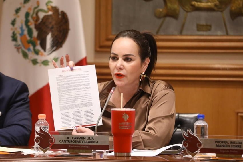 Se unen alcaldes para respaldar a Américo