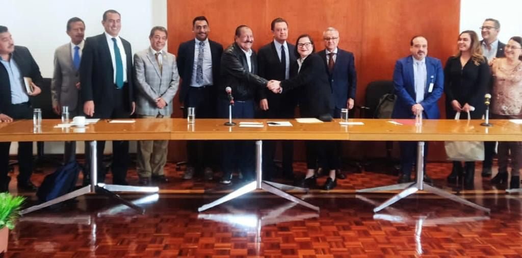 Pagarán a maestros sueldos pendientes desde el 2019