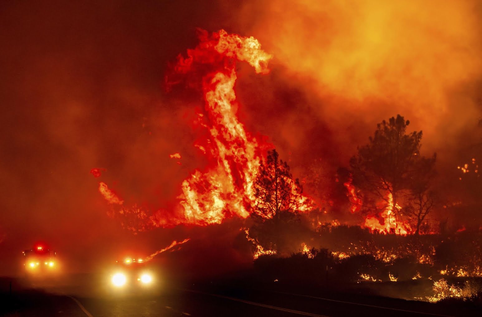 Incendio alcanza tamaño equivalente a Los Ángeles