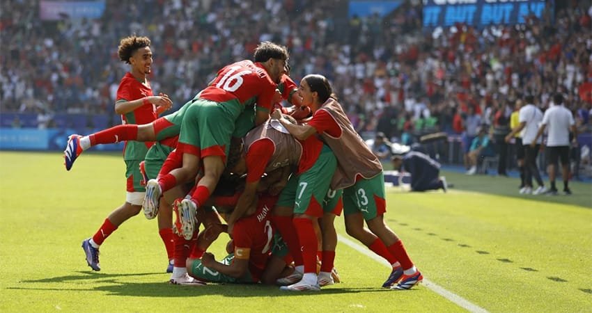 Aplasta Marruecos a EU en futbol masculino