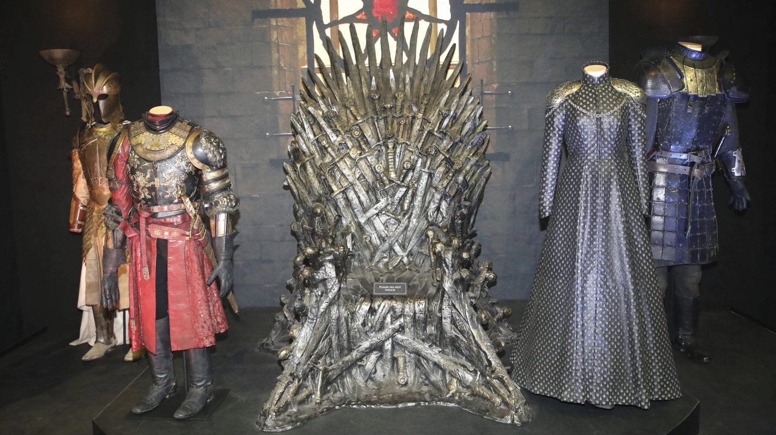 Subastarán objetos de la serie ‘Game of Thrones’