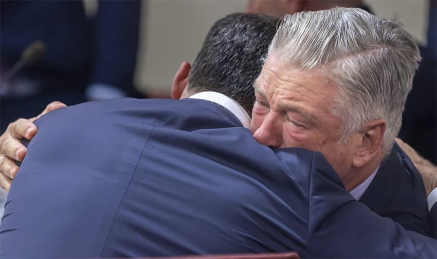 Exige fiscal reactivar juicio contra el actor Alec Baldwin