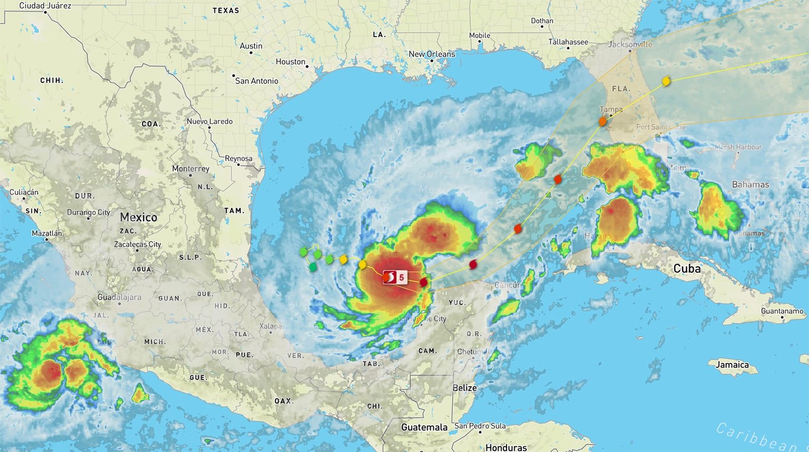 Milton alcanza la categoría 5 y va hacia Florida
