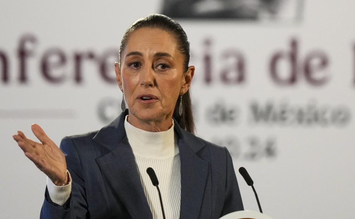 Pausa Sheinbaum plan de mudar dependencias federales