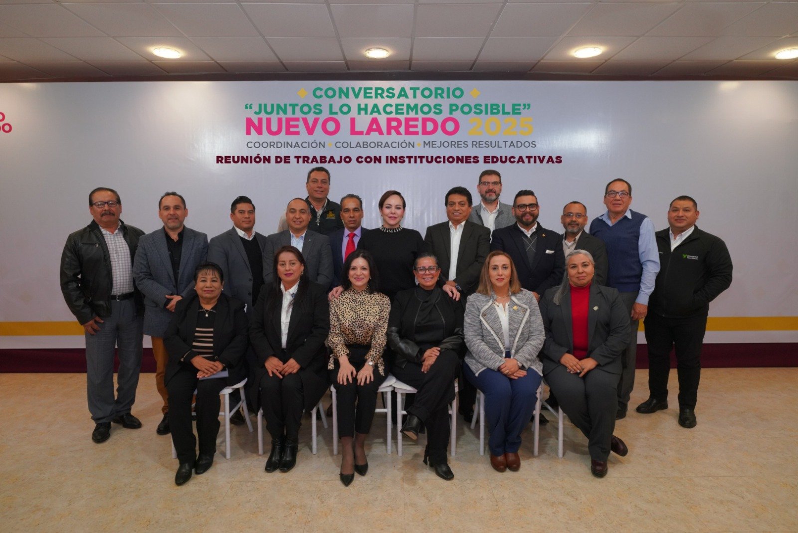 Refrenda alcaldesa compromiso con educación superior
