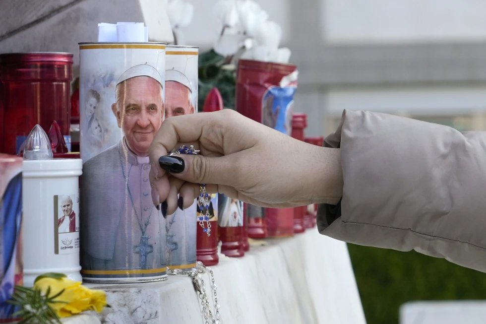 El papa Francisco, en estado crítico