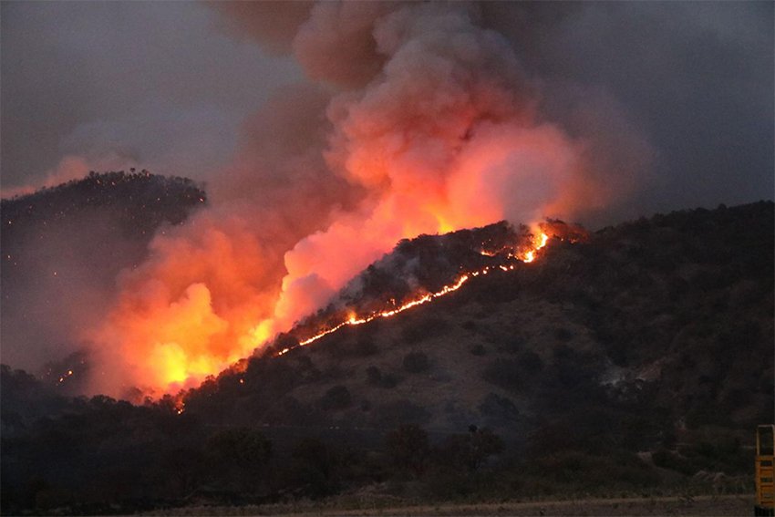 Emergencia Atmosférica deja sin clases a 68 mil alumnos