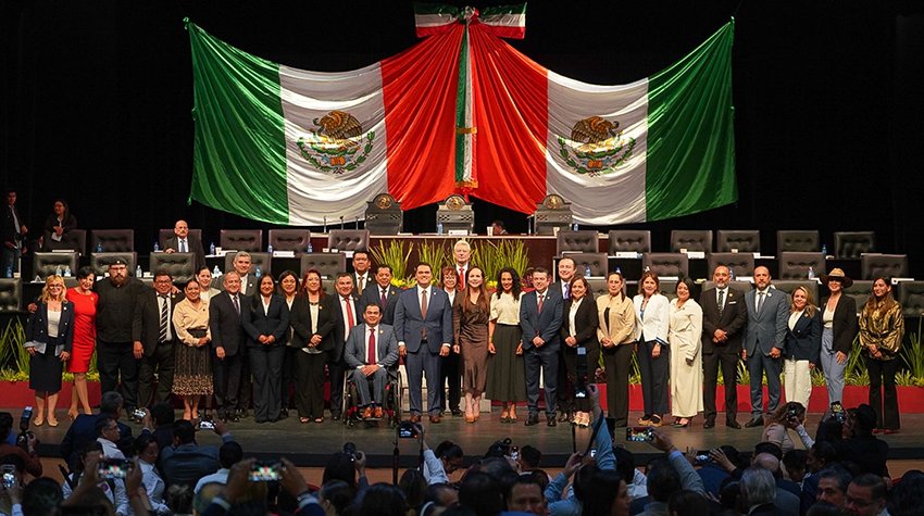 Histórico: sesiona el Congreso en NLD