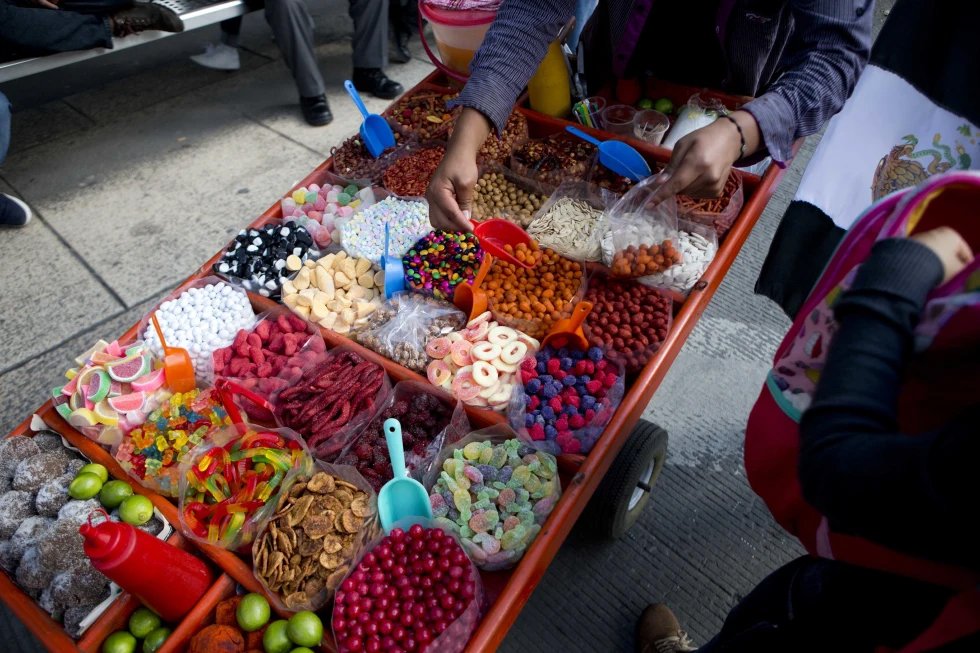 Echan la comida chatarra de las escuelas
