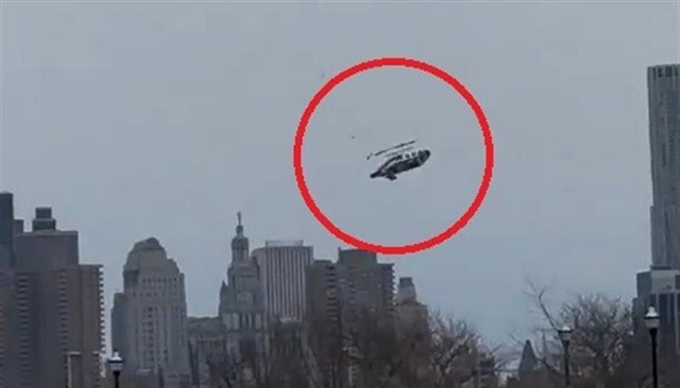 Cae helicóptero a río; hay seis víctimas