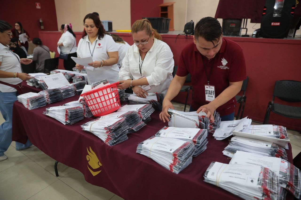 Inicia este martes entrega de tarjetas de becas municipales