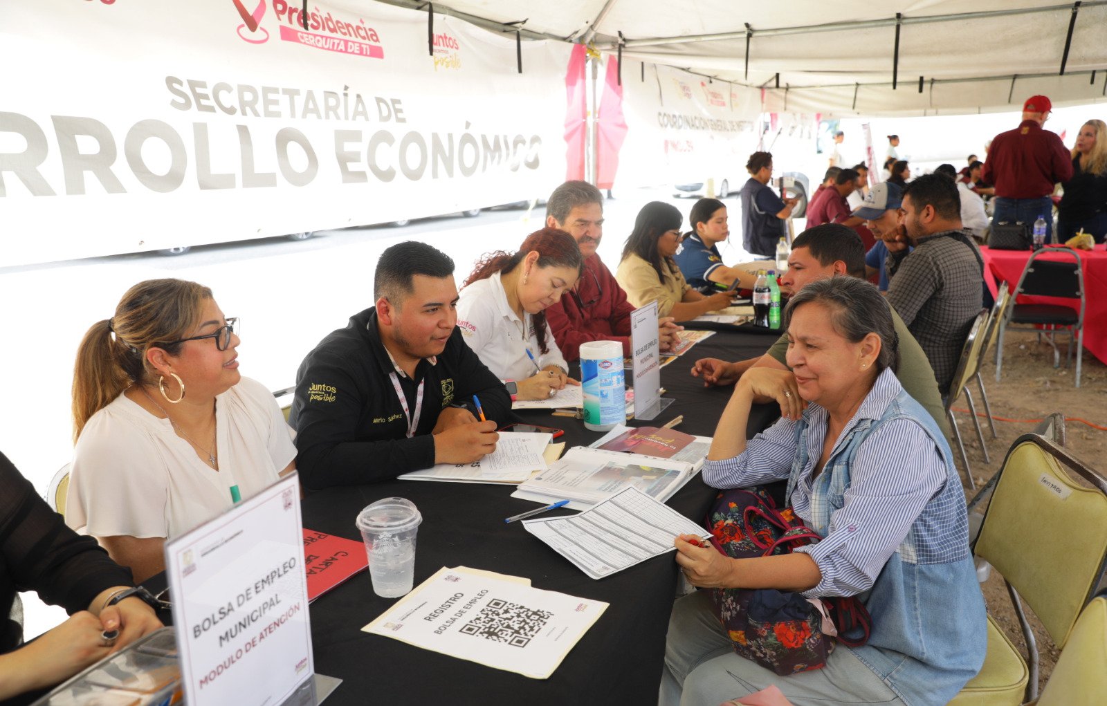 Llevarán trámites municipales a Colinas del Sur