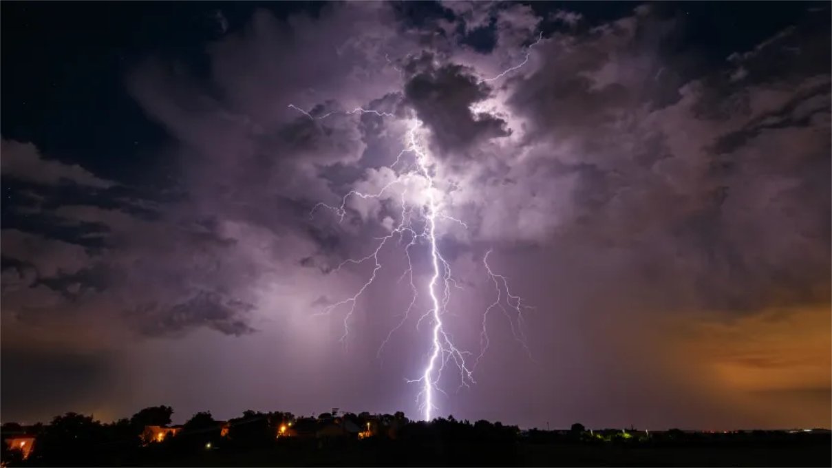 Tormentas azotan sur de EU y cobran dos vidas