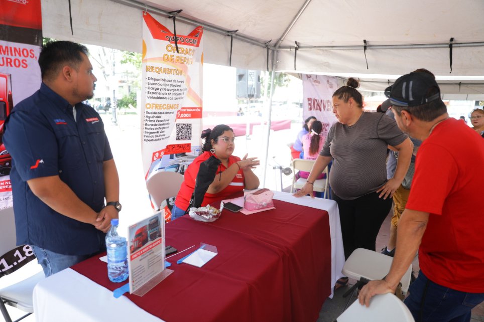 ¿Buscas trabajo? ¡Hay 400 vacantes disponibles!