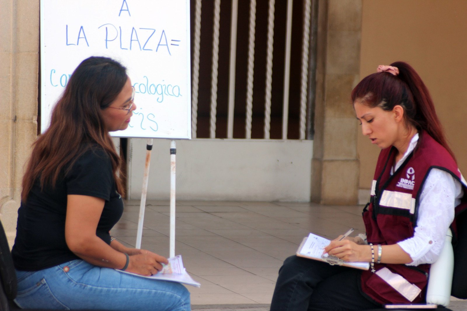 Acercan pláticas de salud mental a plazas públicas